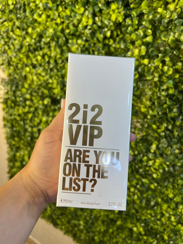 COLÔNIA 212 VIP